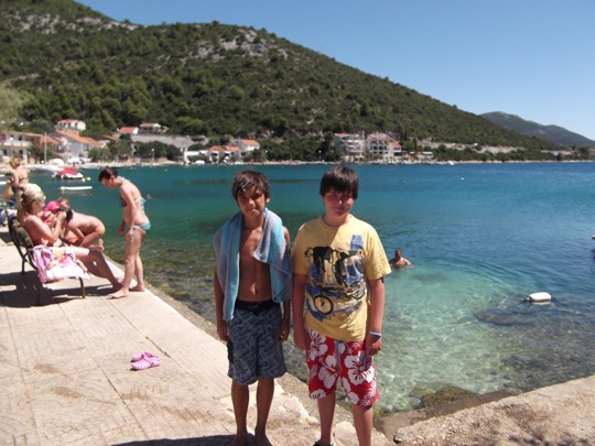 Harry and Carl - partners in crime